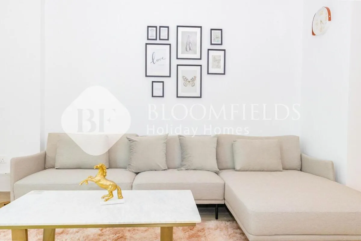 Ferienwohnung Bloomfields Charming 1-Br Retreat In Yas Island We Abu Dhabi
